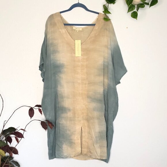 moon & sky Dresses & Skirts - Moon & Sky Urban Outfitters Oversized Kaftan Tunic Dress Ombre Dye Blue NWT